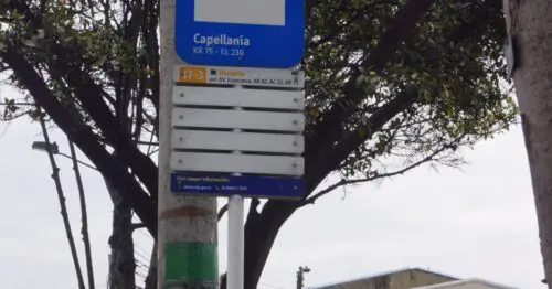 PARADERO SITP BARRIO CAPELLANIA  356A06